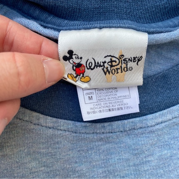 SOLD Vintage Walt Disney World Short Sleeve Tee (American Tradition) Size M - Picture 4 of 7